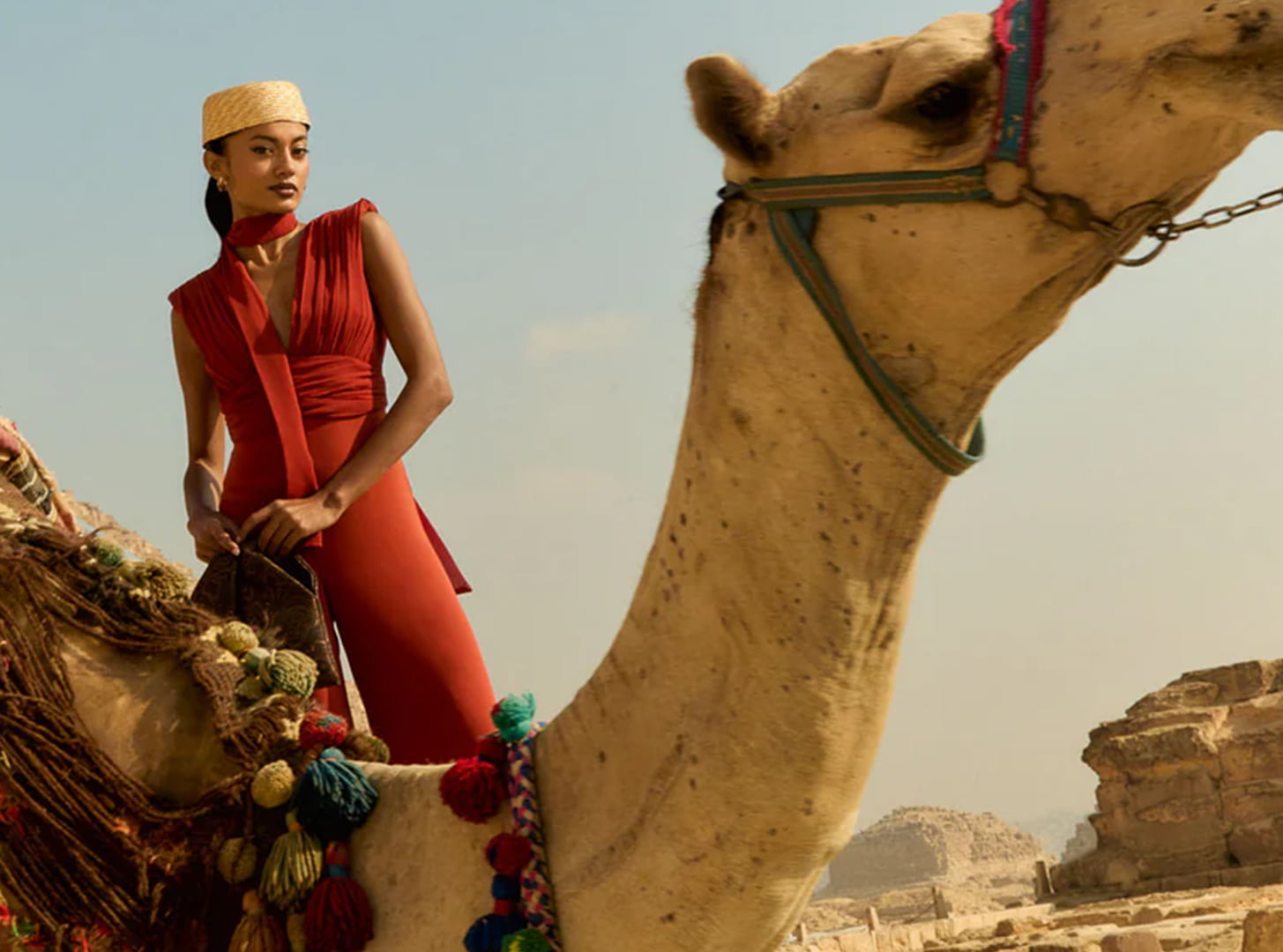 SHEHZANA ROIG for Lady Pipa