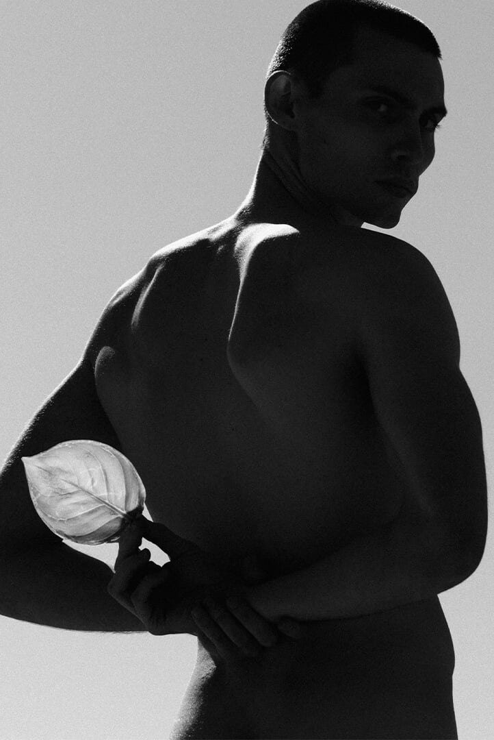 ARNAU SARDÀ for Numéro Netherlands